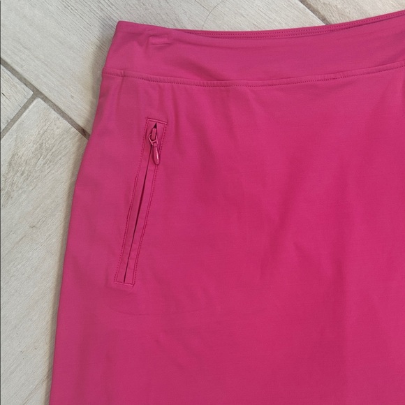 G/FORE Women’s Silky Tech Nylon A-Line Skort SORBET Pink Small - Picture 8 of 13